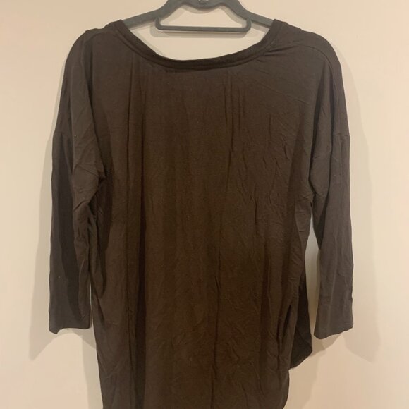 Babaton green 3/4 length sleeve tee - Picture 2 of 2